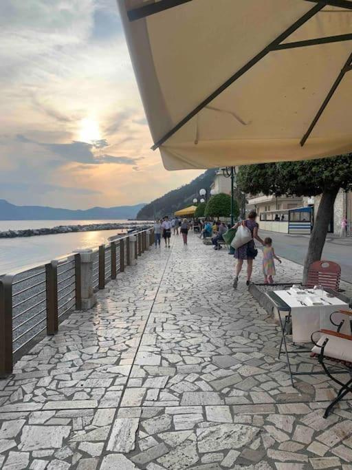 Liguria- Chiavari: A Trenta Passi Dal Mare Экстерьер фото